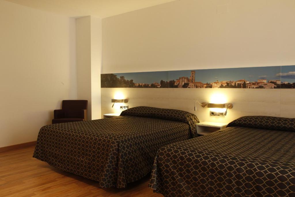 Hotel Canet Castelló d'Empuries Δωμάτιο φωτογραφία