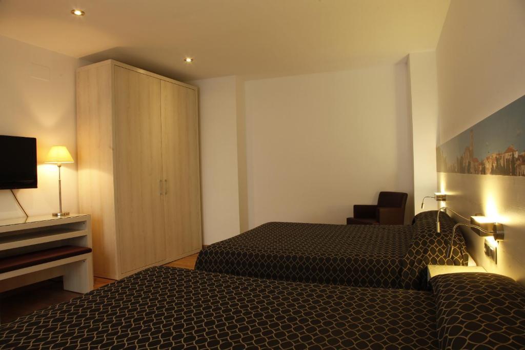 Hotel Canet Castelló d'Empuries Δωμάτιο φωτογραφία