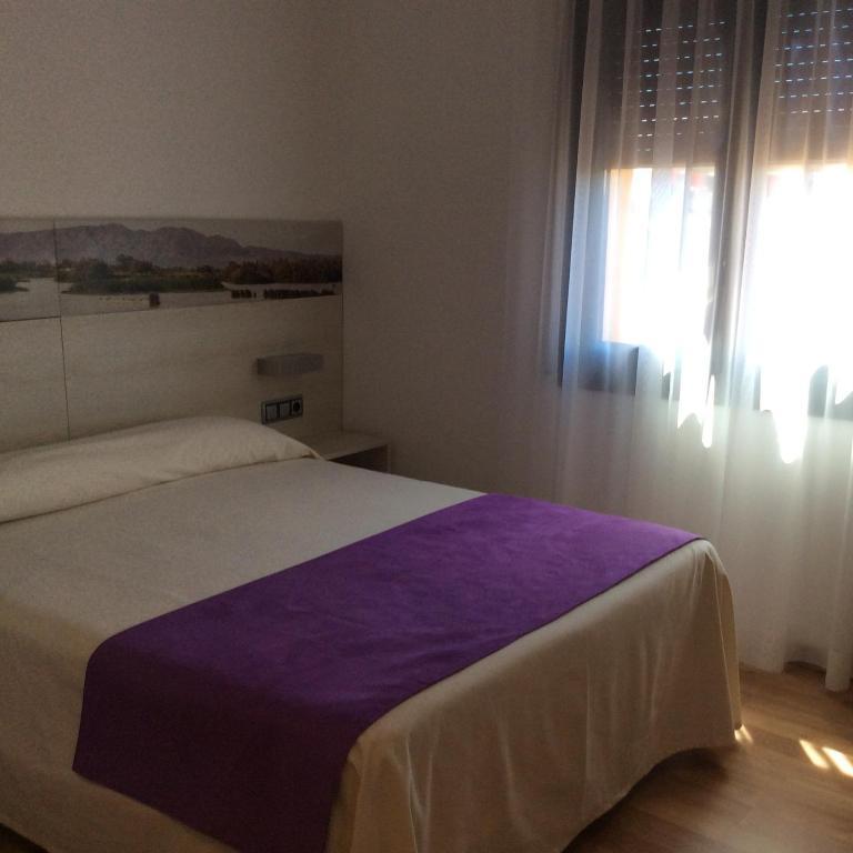 Hotel Canet Castelló d'Empuries Δωμάτιο φωτογραφία